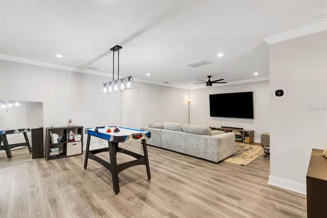 19298 BLUE POND DRIVE, Lutz, FL 33558