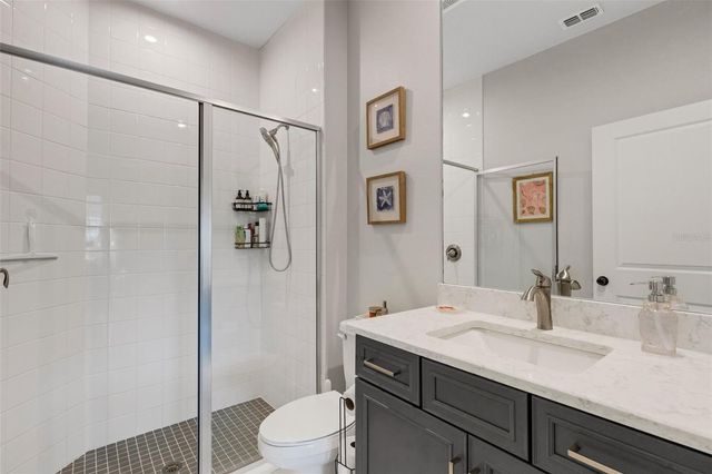 19298 BLUE POND DRIVE, Lutz, FL 33558