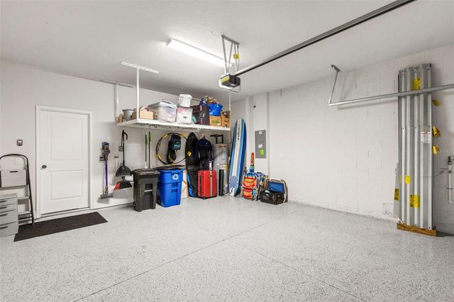 19298 BLUE POND DRIVE, Lutz, FL 33558