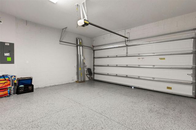 19298 BLUE POND DRIVE, Lutz, FL 33558