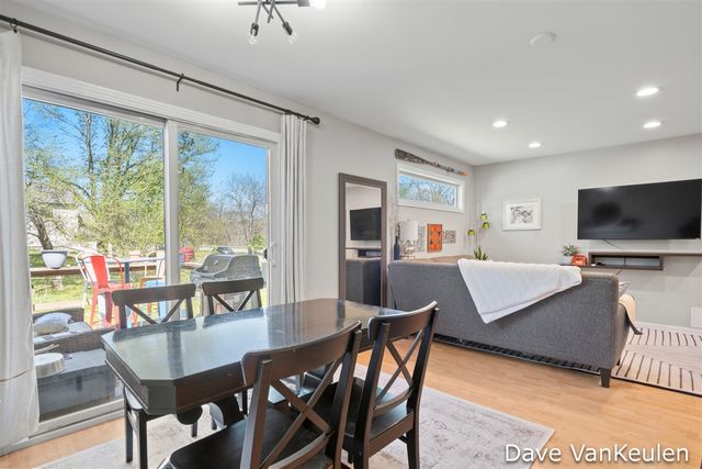 879 Flat River Court, Lowell, MI 49331