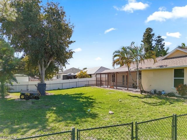 4321 SW 16th PL, Cape Coral, FL 33914