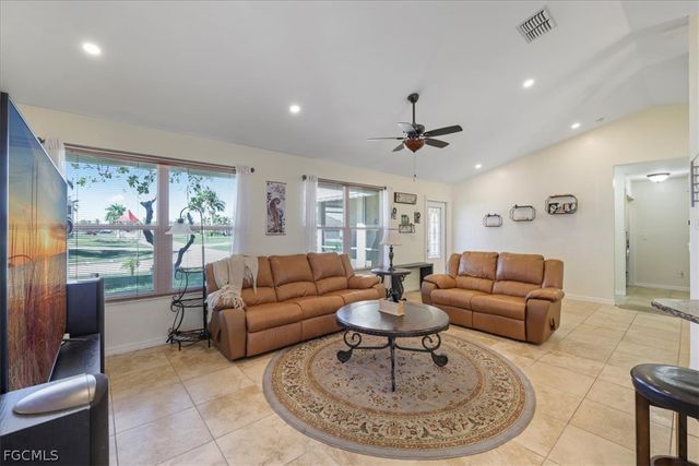 4321 SW 16th PL, Cape Coral, FL 33914