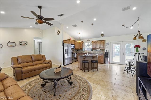 4321 SW 16th PL, Cape Coral, FL 33914