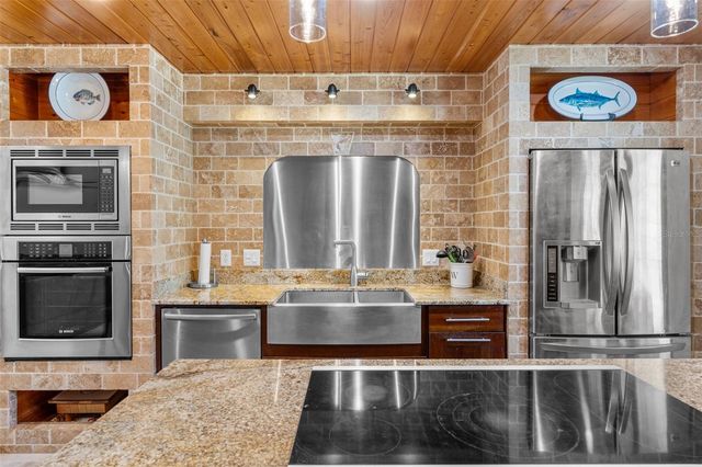 453 CARDINAL OAKS COURT, Lake Mary, FL 32746