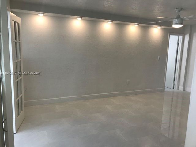 1251 NE 108th St 705, Miami, FL 33161