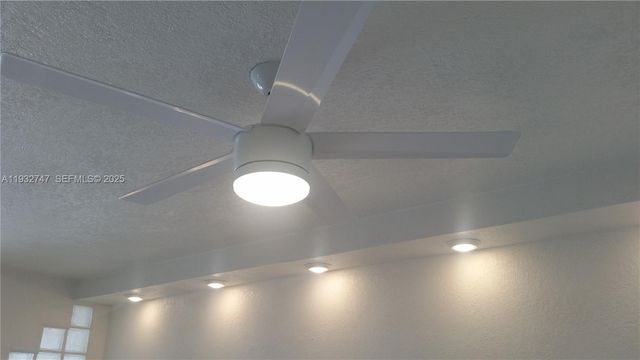 1251 NE 108th St 705, Miami, FL 33161