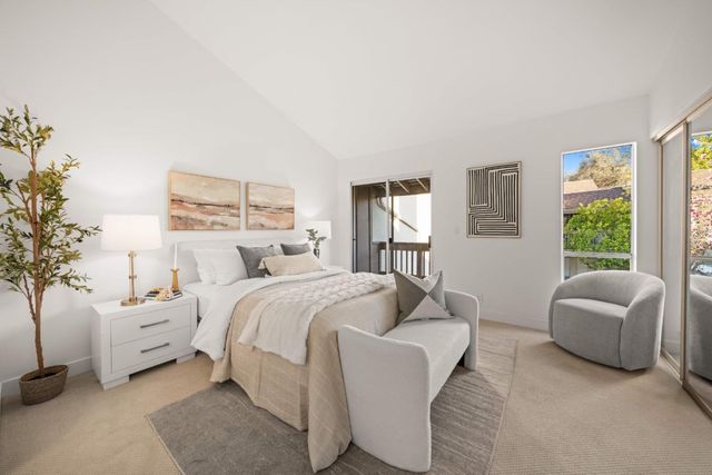 19224 Vineyard, Saratoga, CA 95070