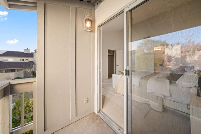 19224 Vineyard, Saratoga, CA 95070