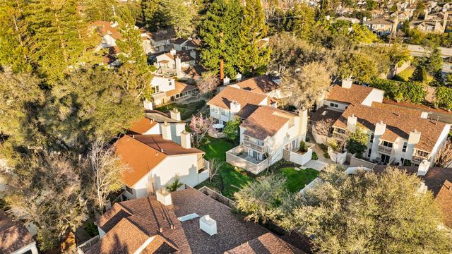 19224 Vineyard, Saratoga, CA 95070