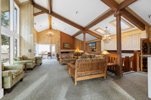 19224 Vineyard, Saratoga, CA 95070