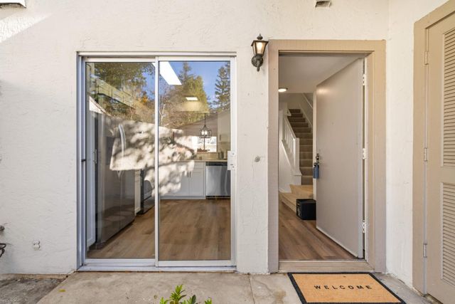 19224 Vineyard, Saratoga, CA 95070