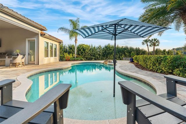 25870 CROSSINGS BLUFF LANE, Sorrento, FL 32776