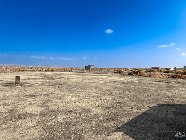 7452 Isaac Road, Taft, CA 93268