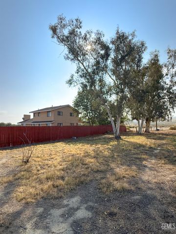 7452 Isaac Road, Taft, CA 93268