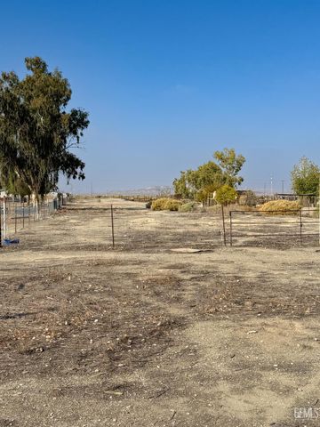 7452 Isaac Road, Taft, CA 93268