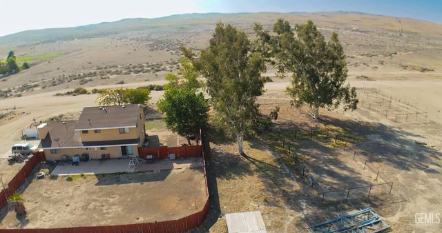 7452 Isaac Road, Taft, CA 93268