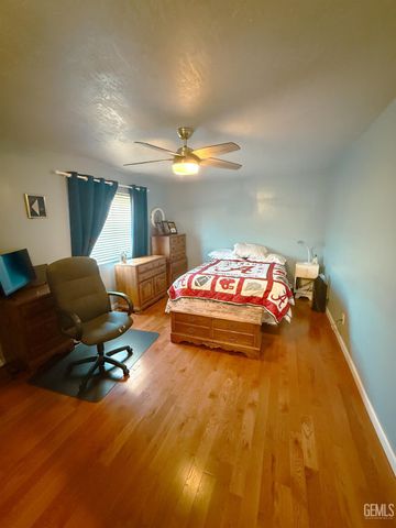 7452 Isaac Road, Taft, CA 93268