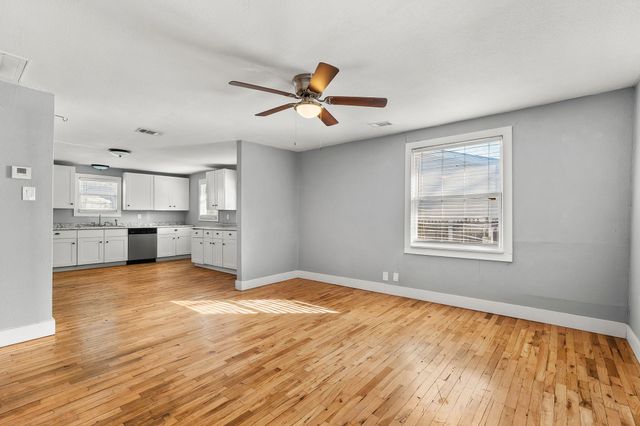 2709 Townsend Drive, Fort Worth, TX 76110