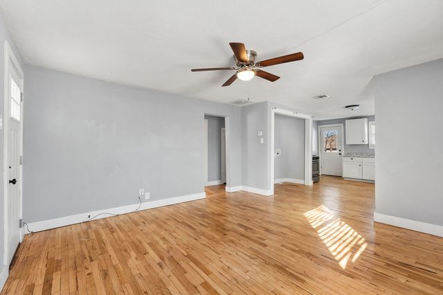 2709 Townsend Drive, Fort Worth, TX 76110