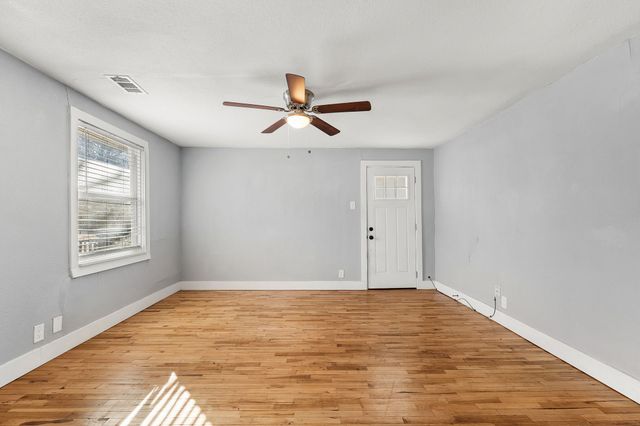 2709 Townsend Drive, Fort Worth, TX 76110