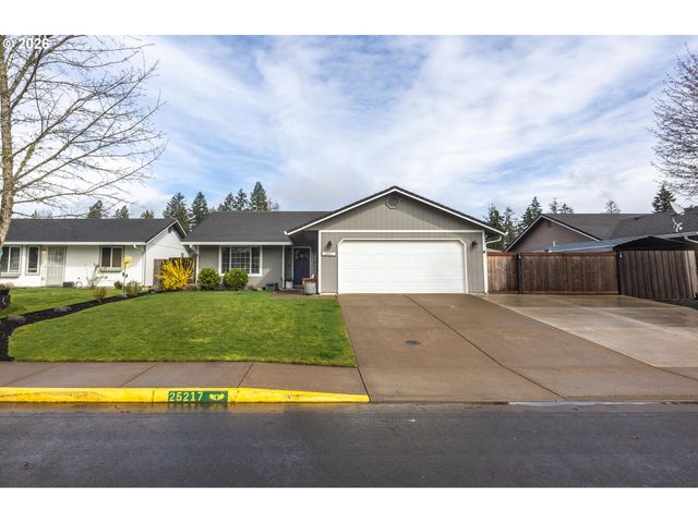 25217 TYRO Ave, Veneta, OR 97487