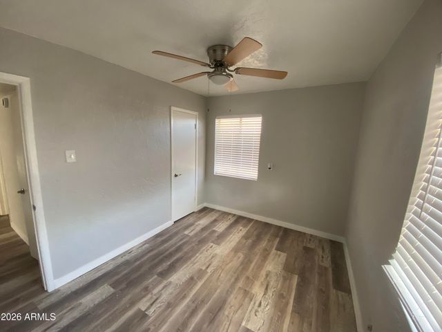 9208 N 10TH Street, Phoenix, AZ 85020