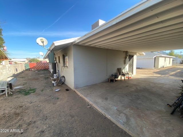 9208 N 10TH Street, Phoenix, AZ 85020