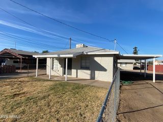9208 N 10TH Street, Phoenix, AZ 85020