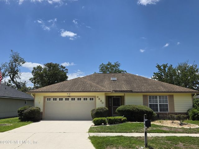 8630 CHARLESGATE Circle N, Jacksonville, FL 32244