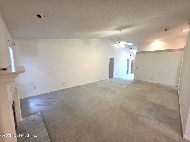 8630 CHARLESGATE Circle N, Jacksonville, FL 32244