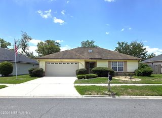 8630 CHARLESGATE Circle N, Jacksonville, FL 32244