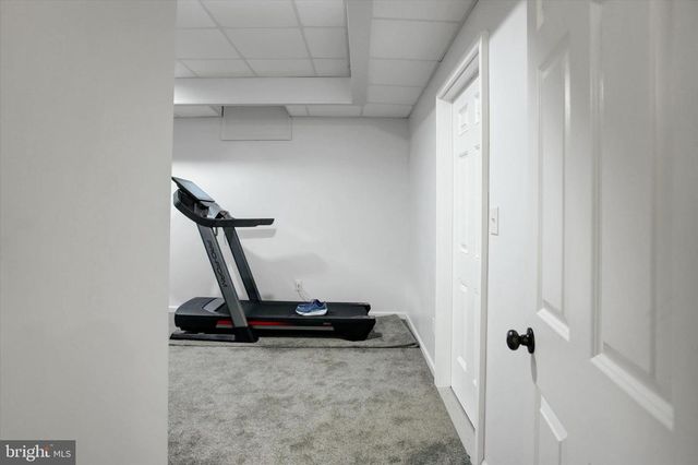 870 REMINGTON DR, Shippensburg, PA 17257