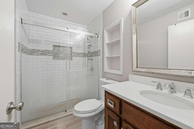 1804 Huntingdon 1804, Atlanta, GA 30350