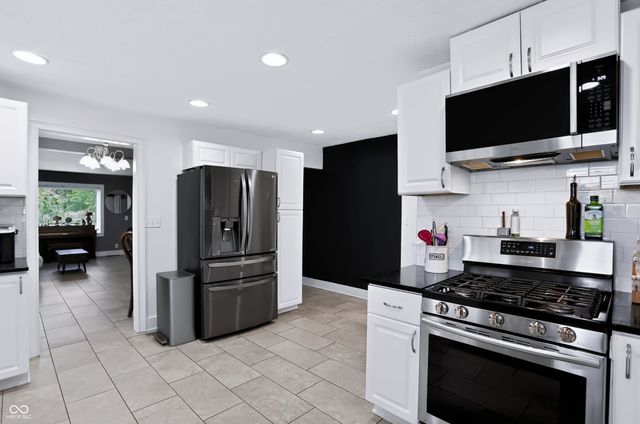 1702 N Campbell Avenue, Indianapolis, IN 46218