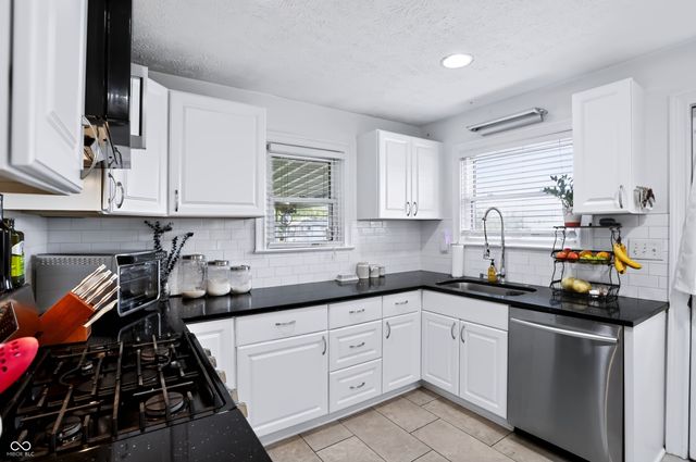 1702 N Campbell Avenue, Indianapolis, IN 46218
