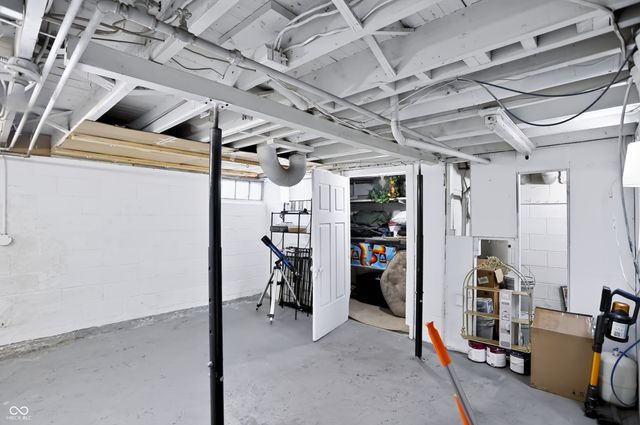 1702 N Campbell Avenue, Indianapolis, IN 46218