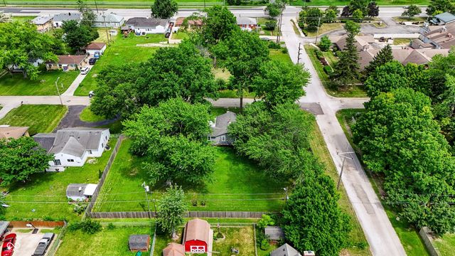 1702 N Campbell Avenue, Indianapolis, IN 46218