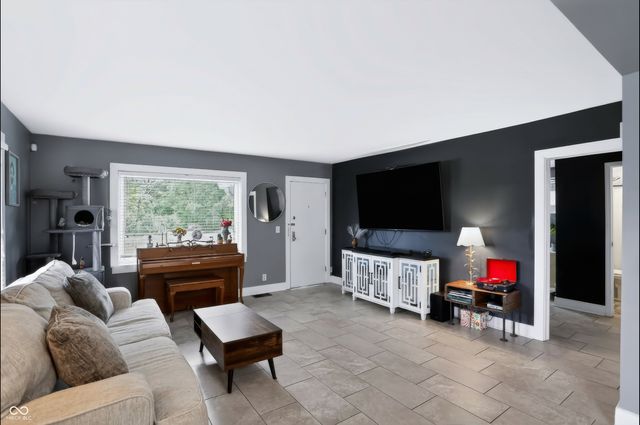 1702 N Campbell Avenue, Indianapolis, IN 46218