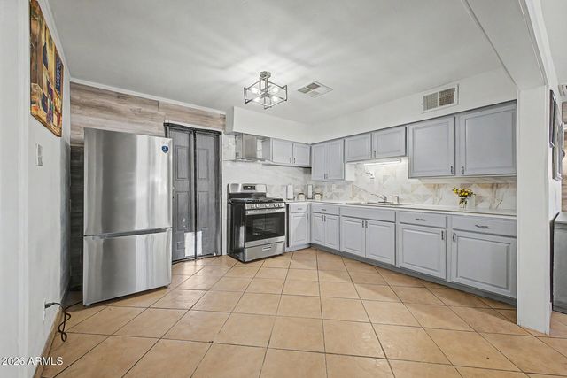 17432 N 20TH Street, Phoenix, AZ 85022