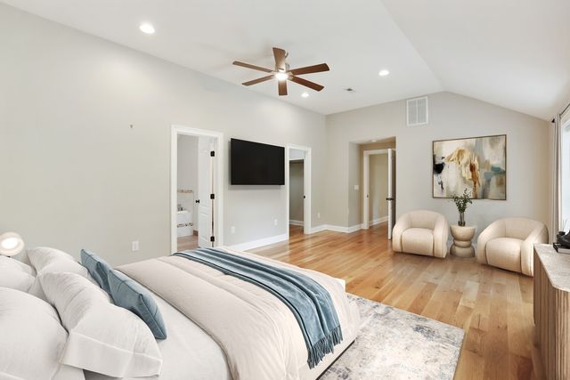 5909 Old Harding Pike, Nashville, TN 37205