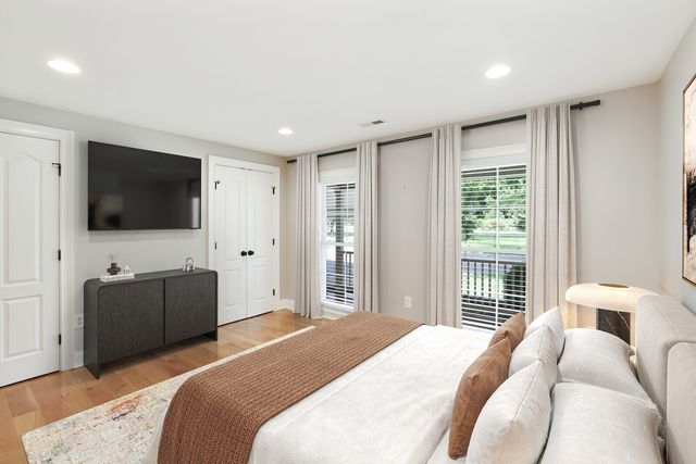 5909 Old Harding Pike, Nashville, TN 37205