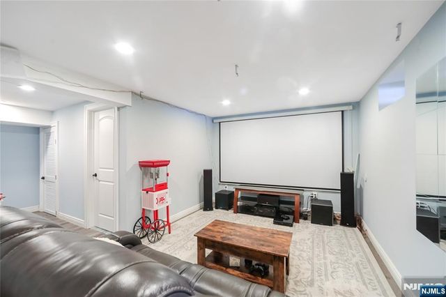 175 Valley Road, River Edge, NJ 07661