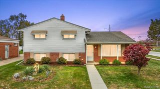 4215 Lexington Drive, Trenton, MI 48183