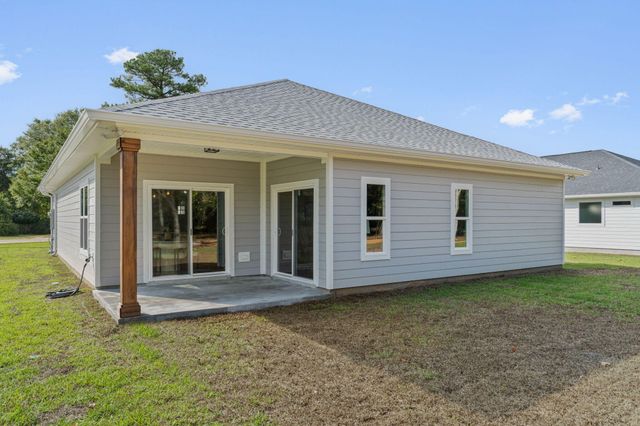 7848 Tippin Avenue, Pensacola, FL 32514