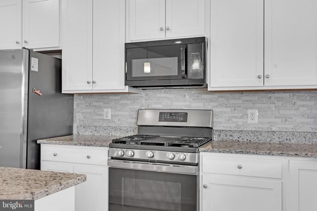 2053 WHITHORN HILL, Jeffersonton, VA 22724