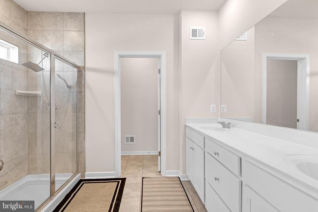 2053 WHITHORN HILL, Jeffersonton, VA 22724