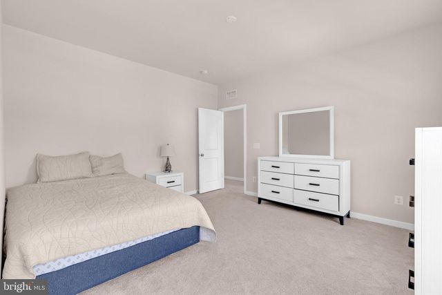 2053 WHITHORN HILL, Jeffersonton, VA 22724