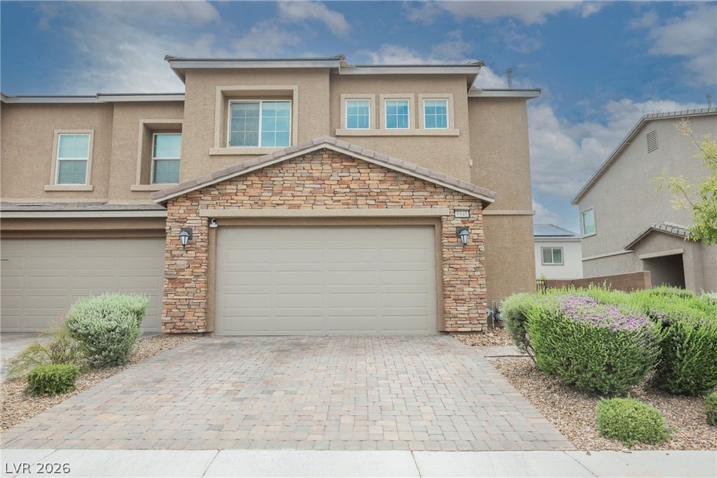 6940 Fossil Rim Street, North Las Vegas, NV 89084 — exterior