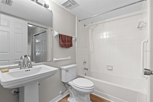 2367 COACH HOUSE BOULEVARD 1308, Orlando, FL 32812